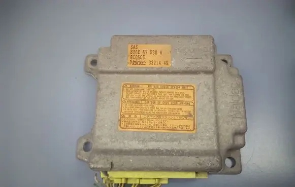 Mazda 323 F Airbag control unit/module B25E57K30A 3321449