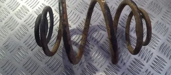Opel Astra F Rear coil spring