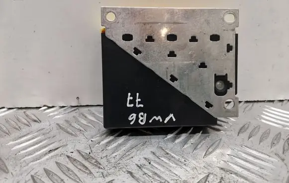 Volkswagen PASSAT B6 Airbag control unit/module 3C0909605M
