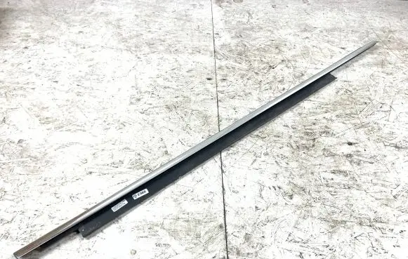 Audi A4 S4 B8 8K Front door glass trim molding 8K0853284G