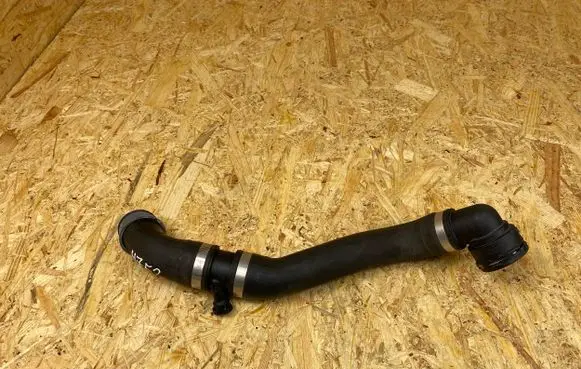 Mercedes-Benz S W222 Engine coolant pipe/hose A2225016691