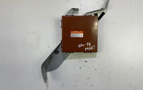 Lexus RX 330 - 350 - 400H Other control units/modules 8865048140 1776000817
