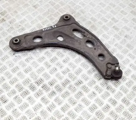 Opel Vivaro Front lower control arm/wishbone 93868600