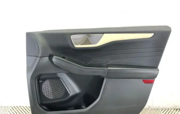 Ford Escape IV Front door card panel trim