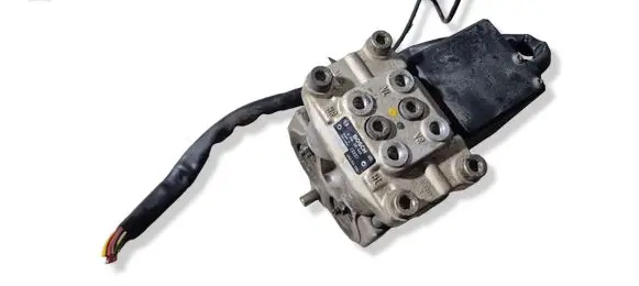 Audi 80 90 S2 B4 ABS Pump 0265201049