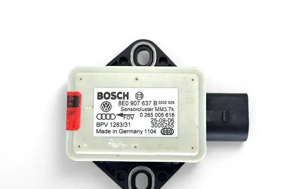 Audi A6 S6 C6 4F ESP acceleration yaw rate sensor 8E0907637B 0265005618