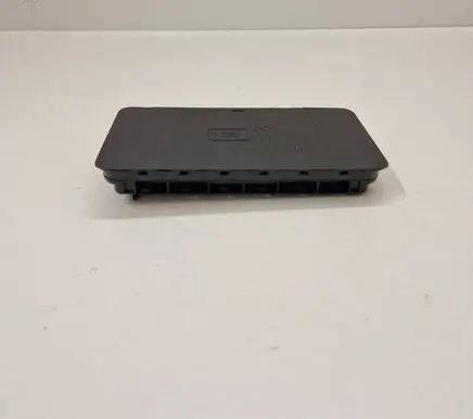 BMW 2 G42 Wireless charging module 5A82C19