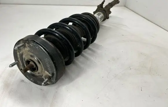 Dodge Charger Front shock absorber with coil spring 68192734AA P68192734AA 68076352AB