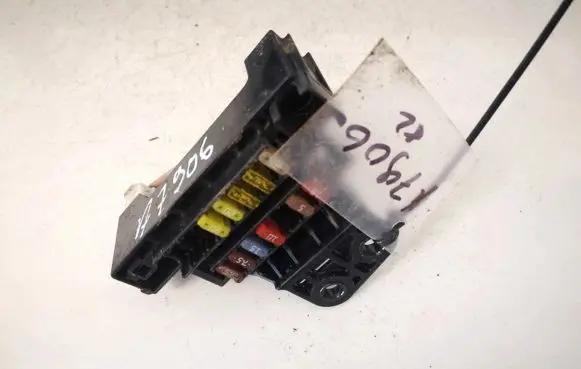 Toyota Corolla Verso AR10 Fuse box set