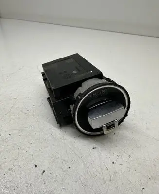 Volkswagen Passat Alltrack Ignition lock 3C0905843AE 33303701
