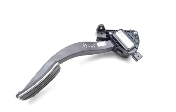 Land Rover Range Rover Velar Accelerator throttle pedal J8A2-9F836-BC