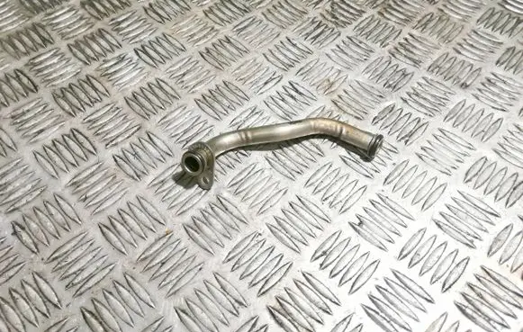 Volkswagen Golf VIII Turbo turbocharger oiling pipe/hose 05E145735B