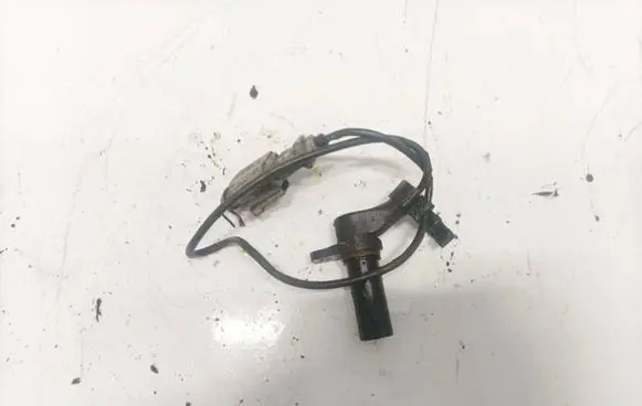 Volkswagen PASSAT B5.5 Crankshaft position sensor 1j0973723g
