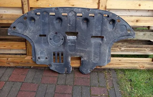 KIA Niro Engine splash shield/under tray 20110-G5000