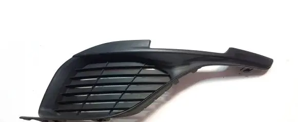 Peugeot 308 Front bumper lower grill AA35899377