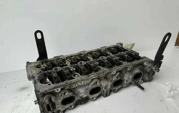 KIA Sportage Engine head D4HA D4HA-H 221112E700