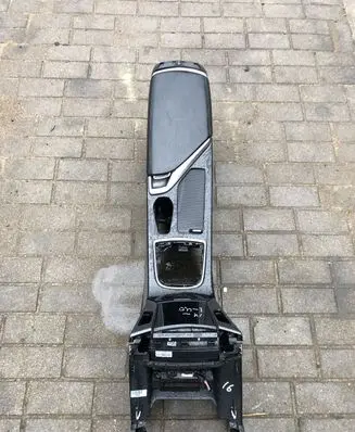 Hyundai i40 Armrest