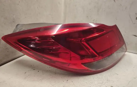 Rear/tail lights