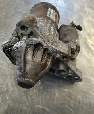 Nissan Qashqai Starter motor 23300BC200