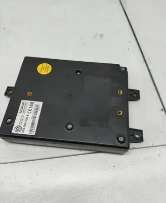 Volkswagen PASSAT B6 Bluetooth control unit module 3C0035729B 00083117F55E 6756936