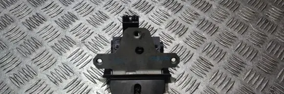 Volvo S60 Tailgate/trunk/boot lock/catch/latch 31335051