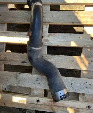 BMW 1 F20 F21 Intercooler hose/pipe 7597587