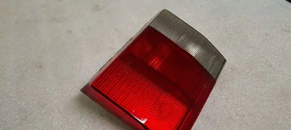 Audi 80 90 S2 B4 Tailgate rear/tail lights 8A9945093A
