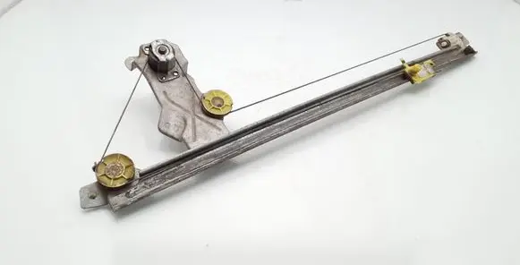 Renault Trafic II (X83) Front door manual window regulator 