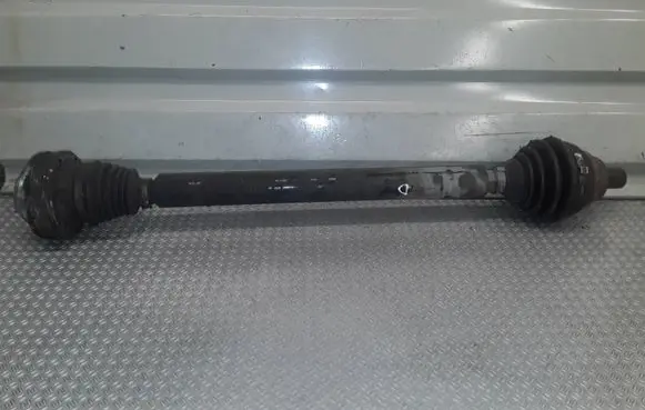 Seat Leon (1P) Front driveshaft 