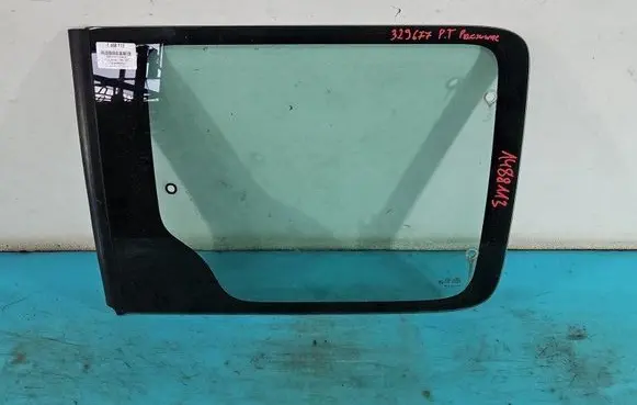 Rear door window glass
