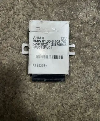 BMW 5 E39 Tow bar trailer control unit/module 61356908767 1025