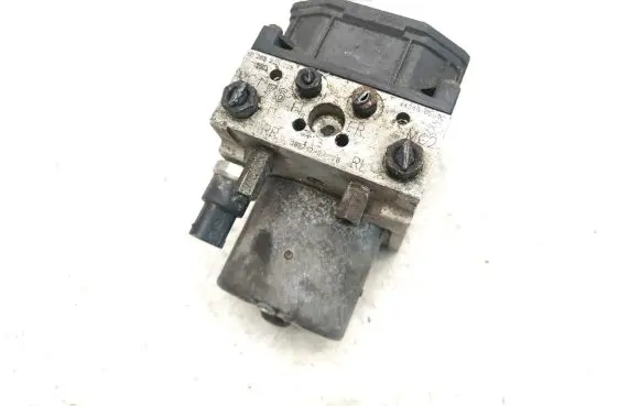 Toyota Avensis T250 ABS Pump 0265225228 8954105070 0265950101