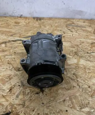 Peugeot 308 Air conditioning (A/C) compressor (pump) 98347300