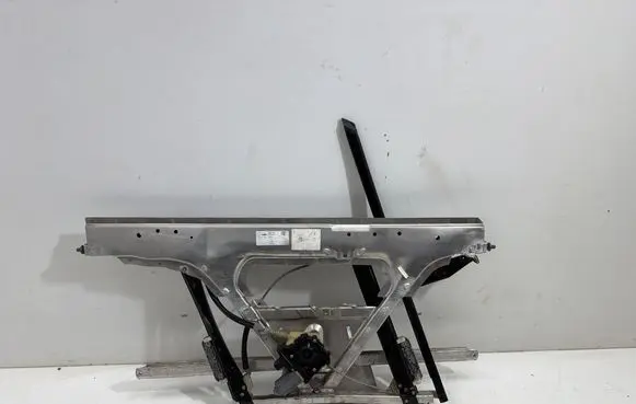 Audi TT Mk1 Front door manual window regulator 