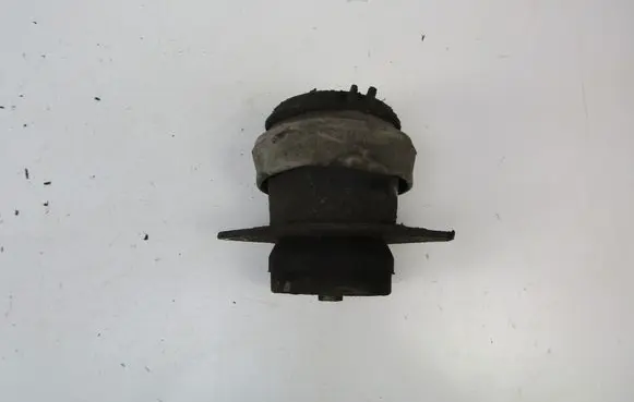 Seat Cordoba (6K) Engine mounting bracket 1H0199625