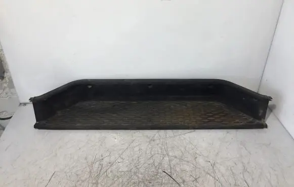 Iveco Daily 6th gen Front sill trim cover 5801862033 500331411