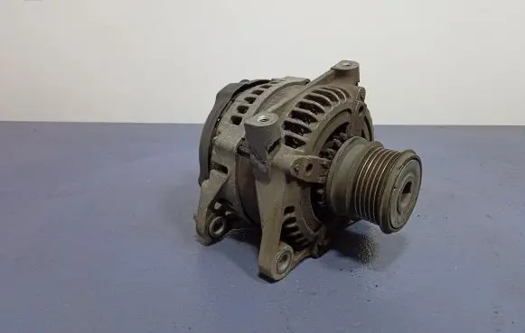 Chrysler Grand Voyager IV Generator/alternator