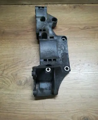 Volkswagen Golf IV Generator/alternator bracket 045903143C 19012