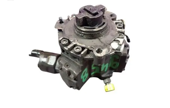 Volvo V50 Fuel injection high pressure pump 