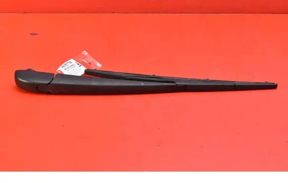 Jeep Grand Cherokee Rear wiper blade arm 