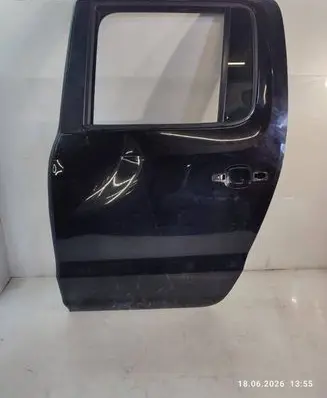 Volkswagen Amarok Rear door