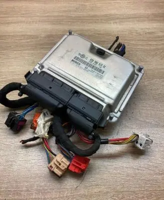 Volkswagen PASSAT B5.5 Engine control unit/module ECU 038906019GK 0281010943 withplug