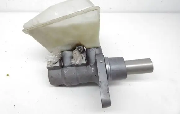 Citroen C4 I Picasso Master brake cylinder 9654002180 03355815253