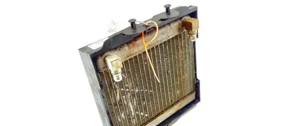 BMW 7 F01 F02 F03 F04 Engine oil radiator 7572542