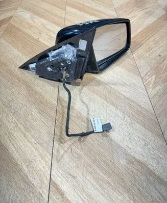 Mercedes-Benz C W204 Front door electric wing mirror A2048103416