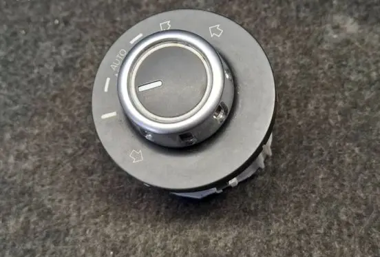 Volkswagen Touareg II Multifunctional control switch/knob 7P6927135A