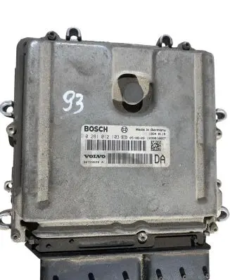 Volvo XC90 Engine control unit/module 30729826A 0281012103
