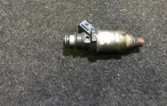 Honda CR-V Fuel injector