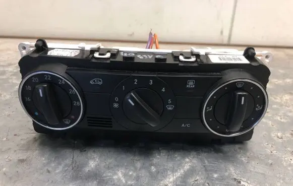 Mercedes-Benz A W169 Climate control unit A1698301985