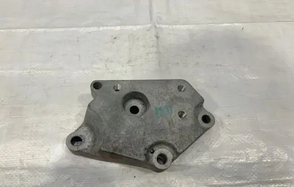 Fiat 500X Engine mounting bracket 51978705